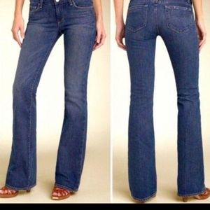 Paige Hollywood Hills medium wash jeans Size 24